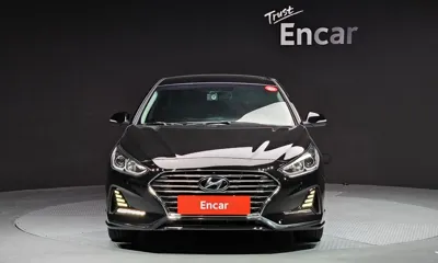 Hyundai Sonata 2018, 159021 км, за 7028.37 USD