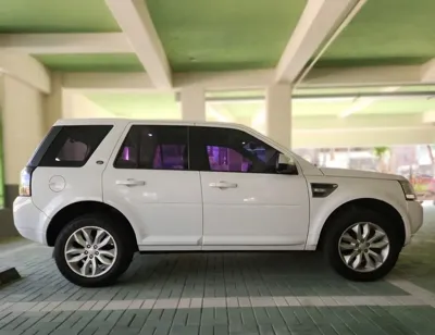 Land Rover Freelander 2014, 102000 км, за 6498.62 USD