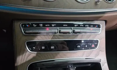 Mercedes-Benz E-Class 2022, 49599 км, за 22074.62 USD - фото 30