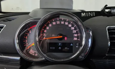 MINI Clubman 2020, 84715 км, за 12307.09 USD - фото 8