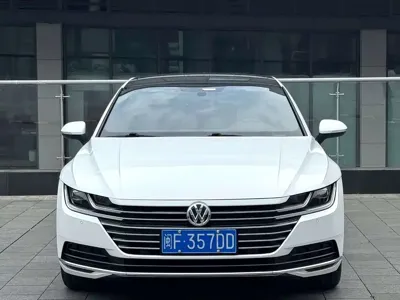 Volkswagen CC 2020, 67000 км, за 13537.11 USD