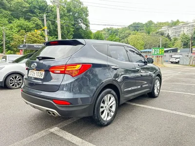 Hyundai Santafe 2014, 140731 км, за 5665.17 USD