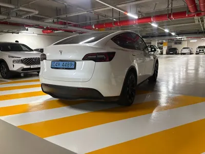 Tesla Model Y 2023, 78293 км, за 24656.28 USD