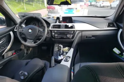 BMW 3 Series 2016, 101600 км, за 8375 USD - фото 9