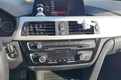 BMW 3 Series 2016, 101600 км, за 8375 USD - фото 13