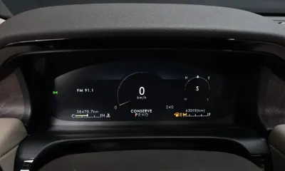 Lincoln Aviator 2022, 38470 км, за 28751.48 USD - фото 8