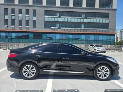 Hyundai Grandeur 2012, 60500 км, за 4201.13 USD