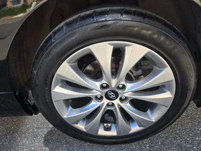 Hyundai Grandeur 2012, 60500 км, за 4201.13 USD - фото 9