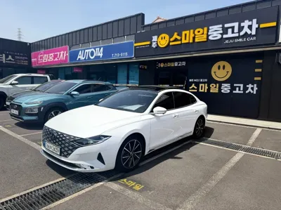 Hyundai Grandeur 2022, 61675 км, за 17915.32 USD