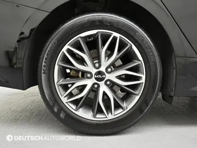 Kia K5 2022, 70726 км, за 19029.8 USD