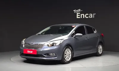 Kia K3 · 2013 год