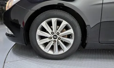 Hyundai Sonata 2013, 167076 км, за 3774.83 USD