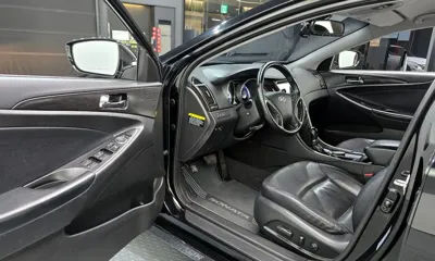 Hyundai Sonata 2013, 167076 км, за 3774.83 USD - фото 11