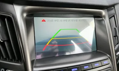 Hyundai Sonata 2013, 167076 км, за 3774.83 USD - фото 15