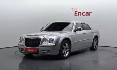 Chrysler 300C · 2010 год