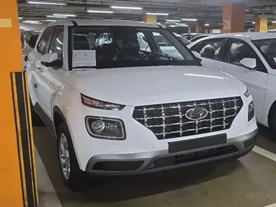 Hyundai Venue 2026, 5 км, за 2187.93 USD
