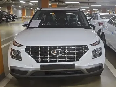 Hyundai Venue 2026, 5 км, за 2187.93 USD