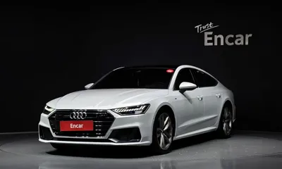 Audi A7 · 2021 год