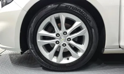 ChevroletGMDaewoo Malibu 2017, 107162 км, за 4225.44 USD