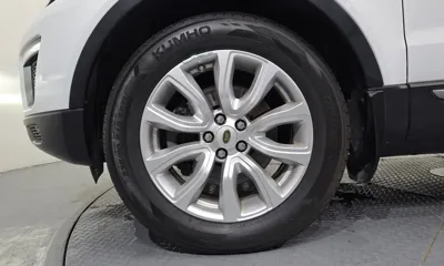 Land Rover Range Rover Evoque 2018, 106981 км, за 8435.08 USD