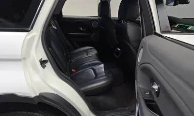 Land Rover Range Rover Evoque 2018, 106981 км, за 8435.08 USD - фото 11