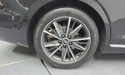 Hyundai Grandeur 2021, 58764 км, за 14651.29 USD
