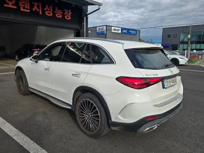 Mercedes-Benz GLC-Class 2023, 30292 км, за 38056.24 USD