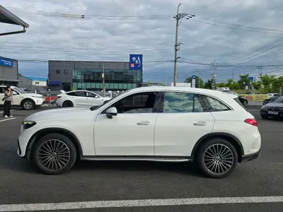 Mercedes-Benz GLC-Class 2023, 30292 км, за 38056.24 USD