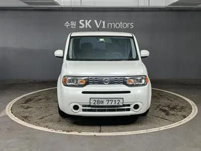 Nissan Cube · 2011 год