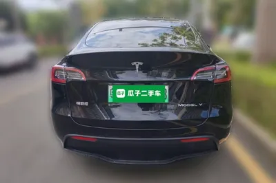 Tesla Model Y 2022, 62300 км, за 26612 USD