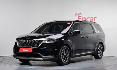 Kia Canival · 2023 год
