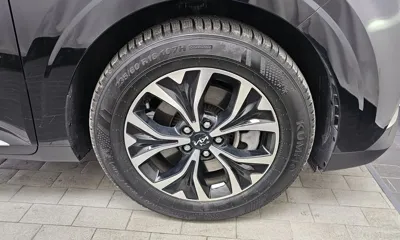Kia Canival 2023, 27500 км, за 19821.6 USD