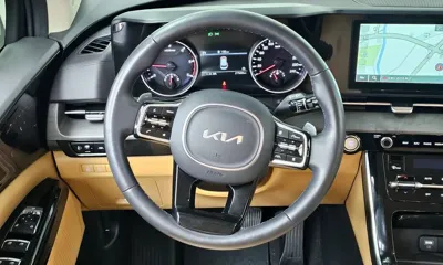 Kia Canival 2023, 27500 км, за 19821.6 USD - фото 13