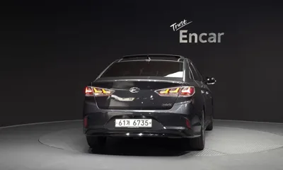 Hyundai Sonata 2018, 280238 км, за 5281.6 USD