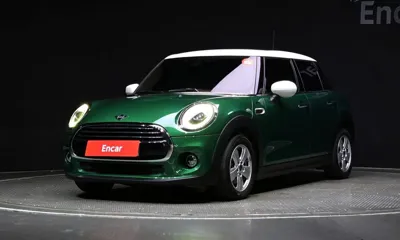 MINI Cooper · 2020 год