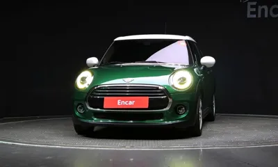 MINI Cooper 2020, 99832 км, за 8342.09 USD