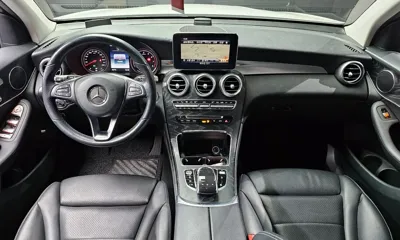 Mercedes-Benz GLC-Class 2019, 70588 км, за 20382.8 USD - фото 7