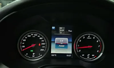 Mercedes-Benz GLC-Class 2019, 70588 км, за 20382.8 USD - фото 8