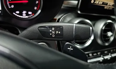 Mercedes-Benz GLC-Class 2019, 70588 км, за 20382.8 USD - фото 9