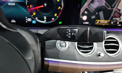 Mercedes-Benz E-Class 2022, 38359 км, за 25827.79 USD - фото 9