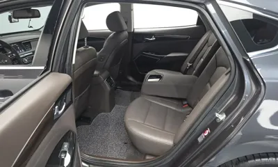Kia K7 2019, 159394 км, за 10174.61 USD - фото 11