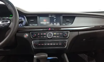 Kia K7 2019, 159394 км, за 10174.61 USD - фото 13