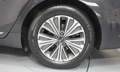 Kia K7 2019, 159394 км, за 10174.61 USD - фото 21