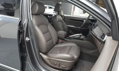 Kia K7 2019, 159394 км, за 10174.61 USD - фото 26