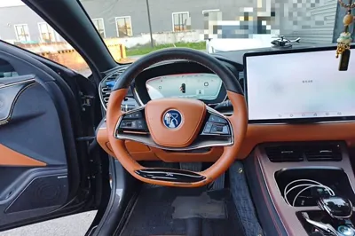 BYD Han 2022, 41200 км, за 14221 USD - фото 11