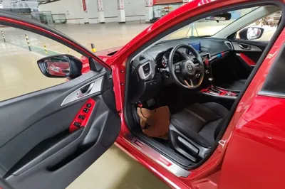 Mazda Mazda 3 Axela 2017, 77200 км, за 7744 USD - фото 18
