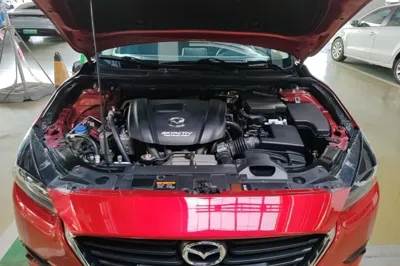 Mazda Mazda 3 Axela 2017, 77200 км, за 7744 USD - фото 24