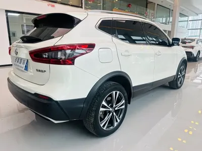 Nissan Qashqai 2022, 29000 км, за 13654.83 USD