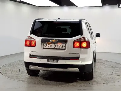 ChevroletGMDaewoo Orlando 2013, 166000 км, за 1554.78 USD