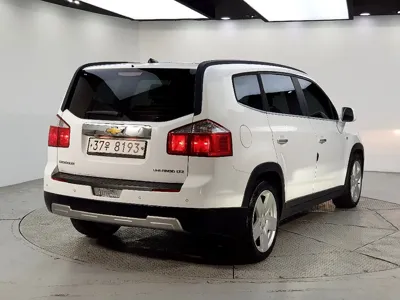ChevroletGMDaewoo Orlando 2013, 166000 км, за 1554.78 USD